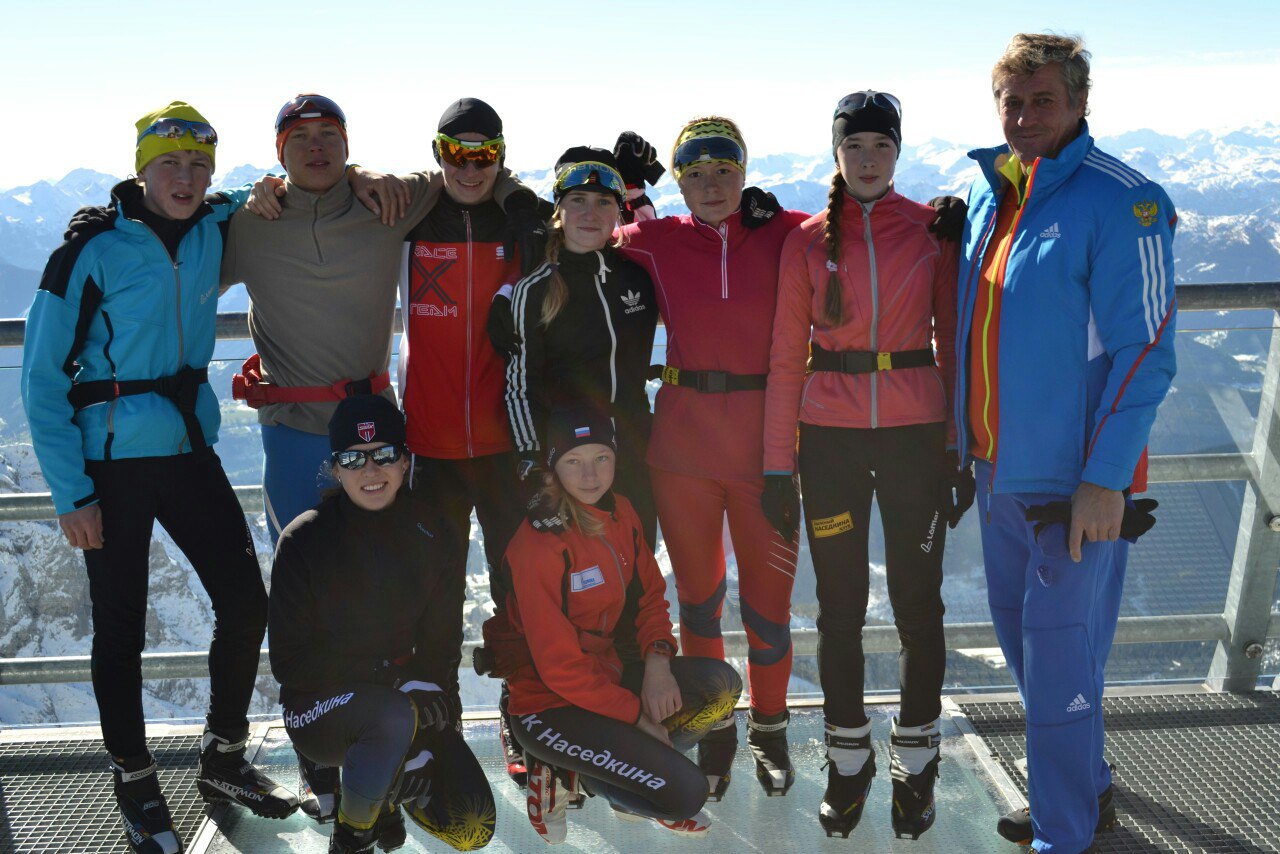 На спортивном сборе в Рамзау-ам-Дахштайн (Австрия) с лыжниками клуба Наседкина.