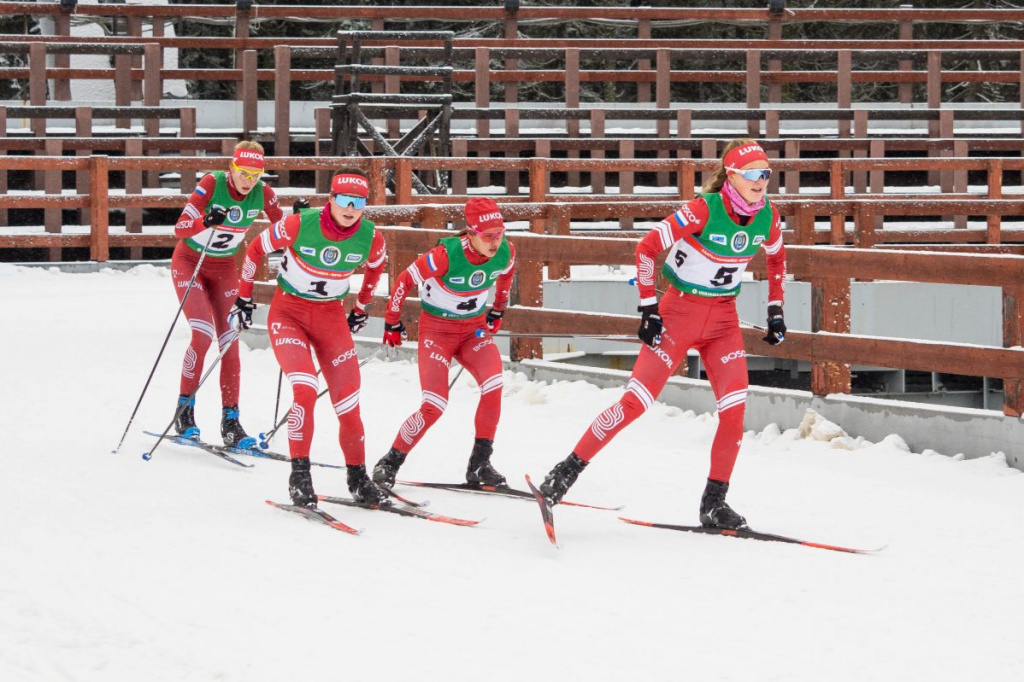 Контрольная тренировка сборной России по лыжным гонкам в Ханты-Мансийске