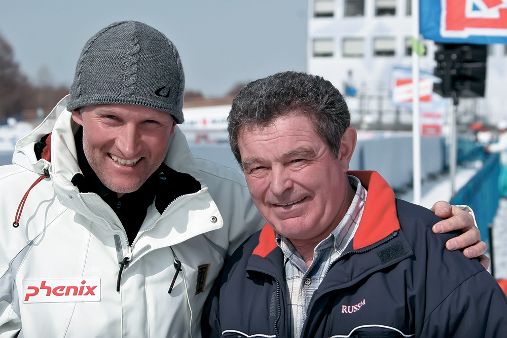 В Саппоро в 2007 году повстречались две лыжные эпохи: 44-летний норвежец Вегард Ульванг (слева) и 66-летний россиянин Вячеслав Веденин.