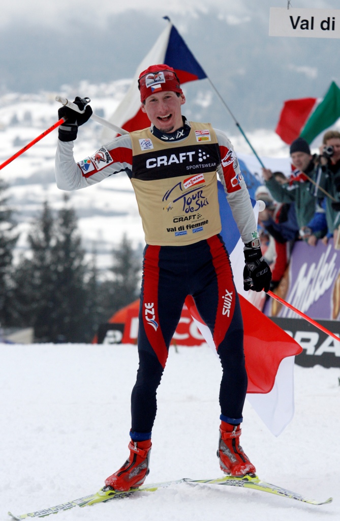 Победитель Тур де Ски-2008 чех Лукаш Бауэр перед финишем Последнего Подъёма, фото Fischer