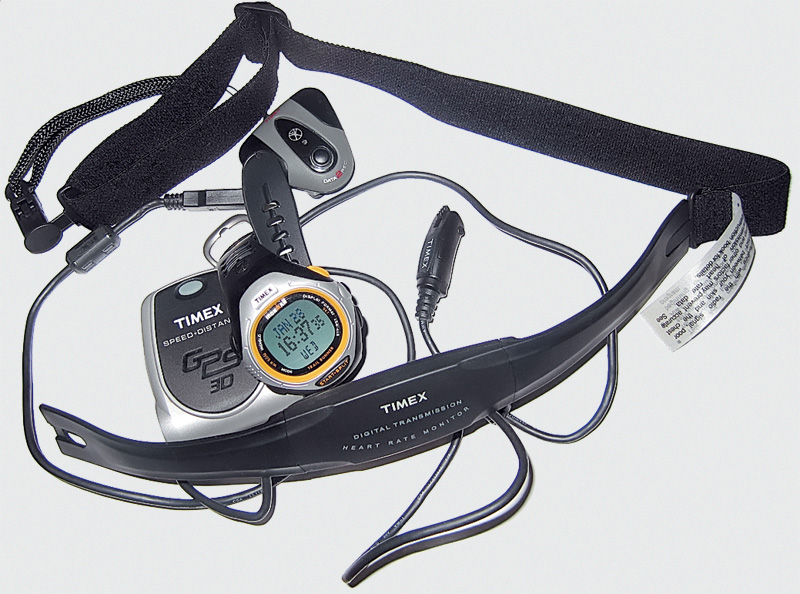 Полный комплект TIMEX IRONMAN Triathlon Bodylink Trail Runner 5J985 состоит из трёх устройств.