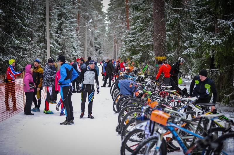 триатлон зимой. триатлон зимой. зимнее троеборье. зимний дуатлон. зимний триатлон.
