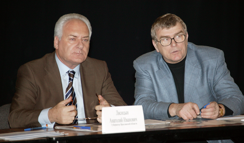 Владимир Алексеевич Логинов с губернатором Ярославской области Анатолием Лисициным. Фото: И.Исаев