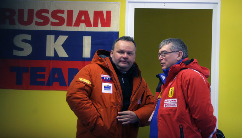 Владимир Алексеевич Логинов с генеральным директором НПО «Сатурн» Юрием Ласточкиным во время этапа Кубка мира в Дёмино. Фото: И.Исаев