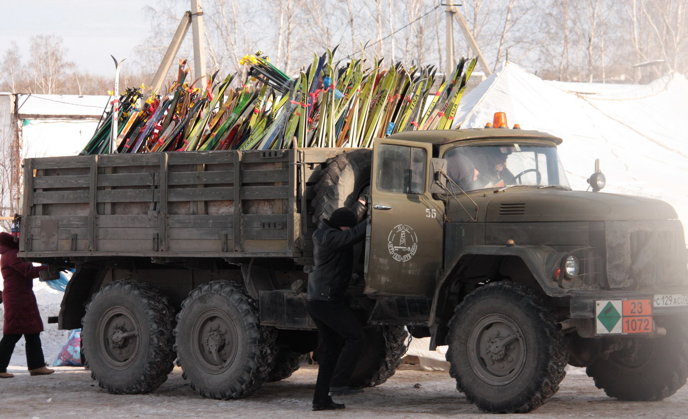 Лыжня России-2010. В поленницу до следующего года