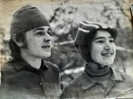 Победители первого первенства Свердловской области по МК биатлону Рязанов Александр и Еранкина Вера. Декабрь 1971 года. 