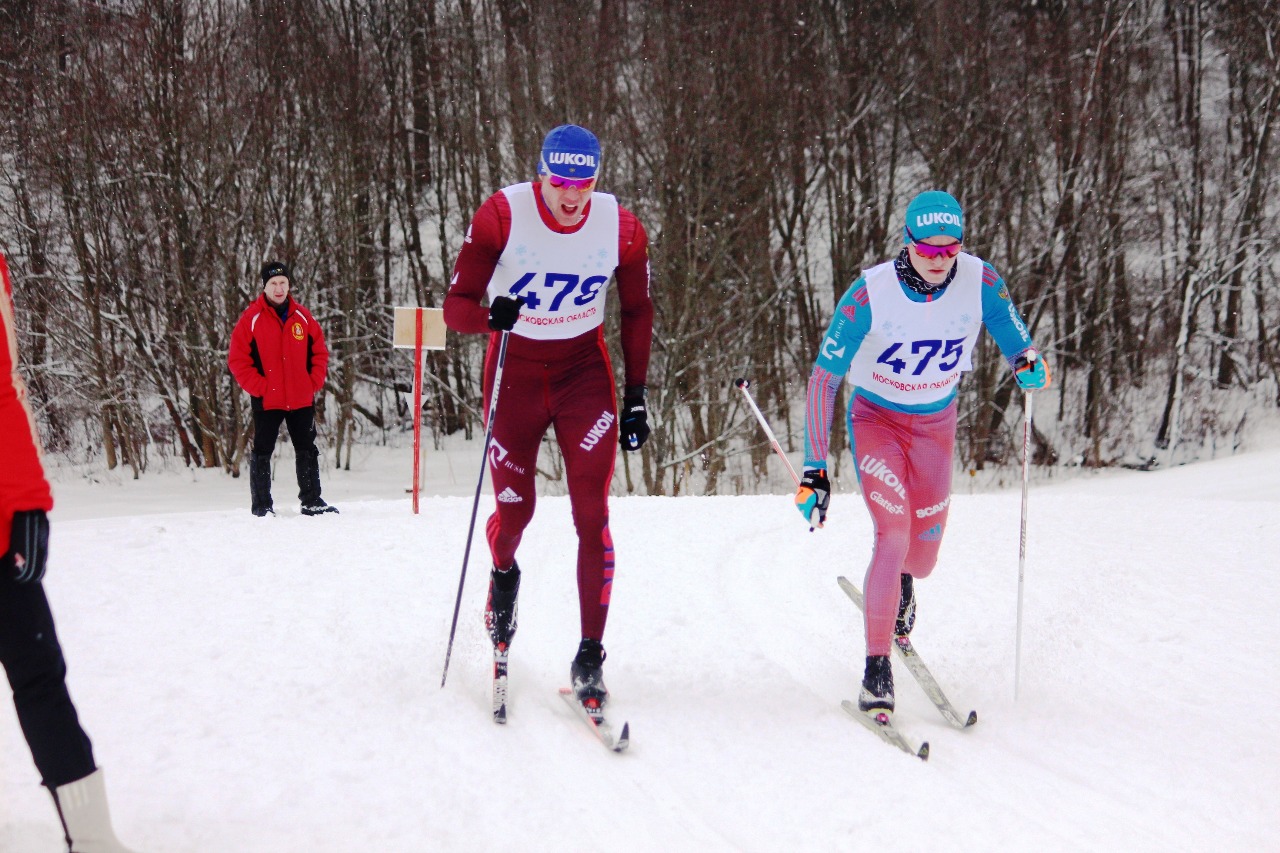 Два Александра: Панжинский и Кириллов - больше 10 лет разницы и одна дистанция.