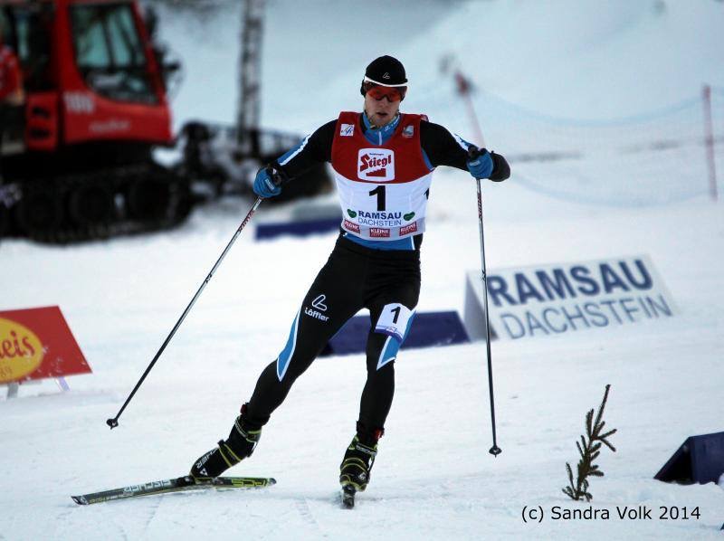 Евгений Климов в собственном комбинезоне "Löffler" на этапе Кубка мира; Рамзау 2014