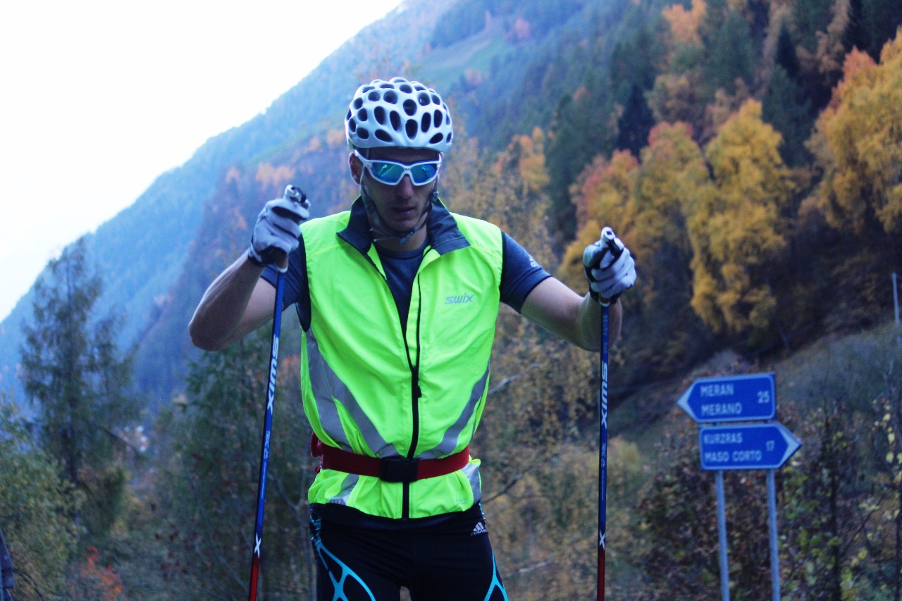 Сосредоточен и внимателен на дороге Евгений Белов.