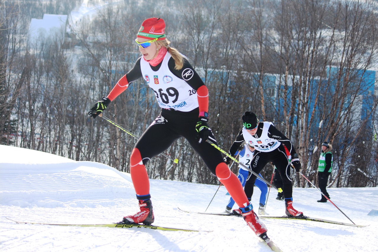 Полина Сероносова и Анастасия Власова.