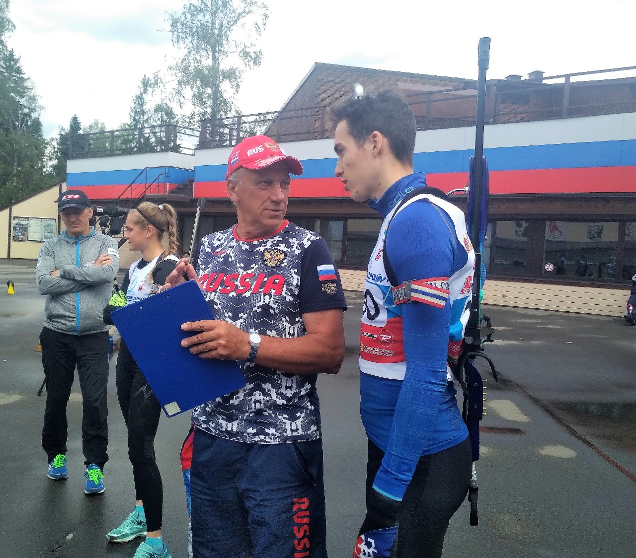 Никита Матвеев и тренер Александр Хлусович