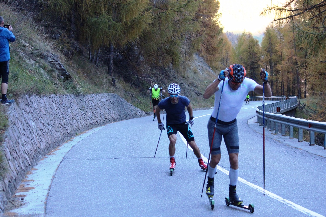 Здесь уже не было равных Легкову: с каждым шагом он увеличивал отрыв от преследователей.