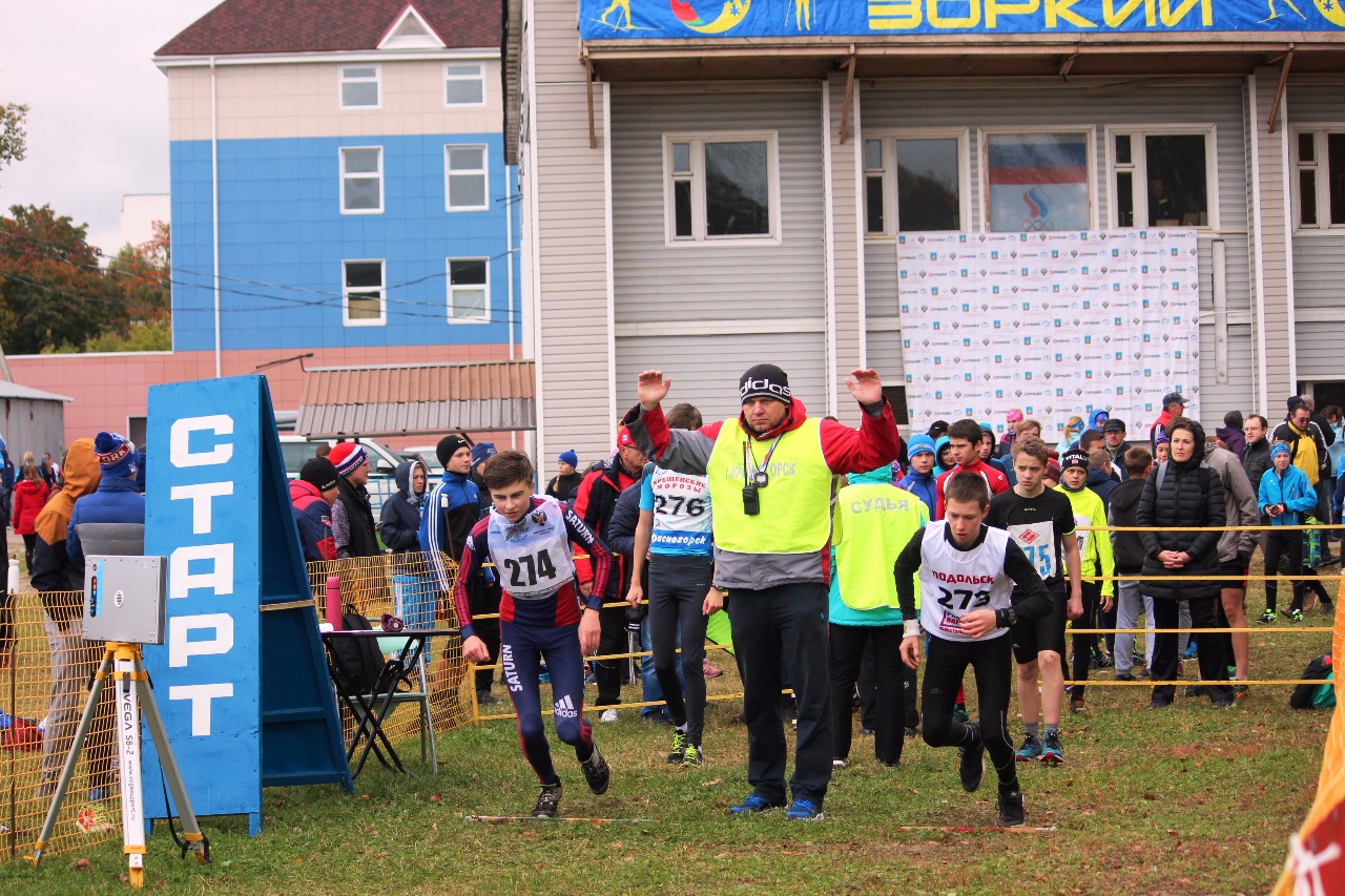 А кто-то еще только стартует...