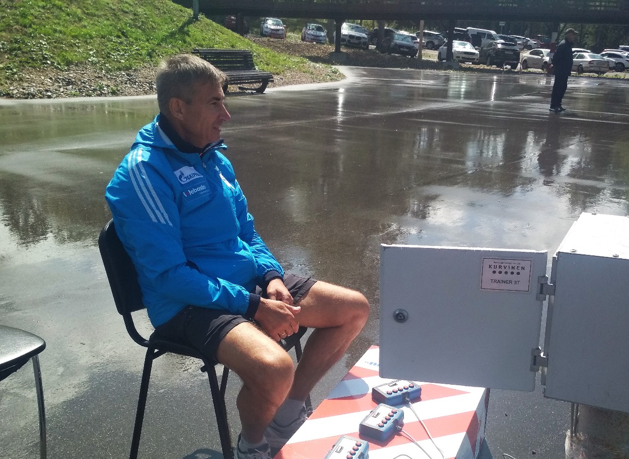 Тренер Сергей Шестов