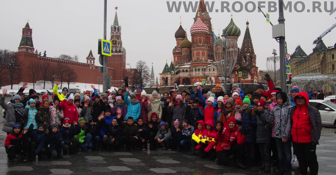 Групповое фото участников Открытого Кубка на Красной площади.