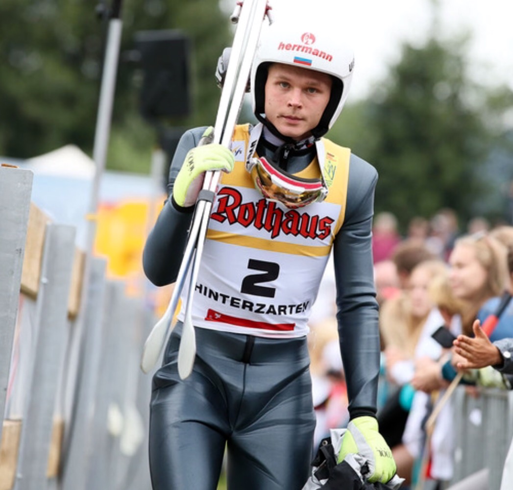 Михаил Назаров