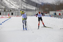 Евгений Дементьев на финише "Хибинской весны" порадовал болельщиков своим фирменным ускорением
