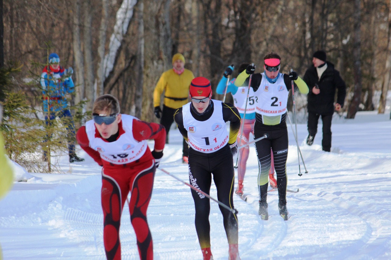 Группа лидеров: Плотников (Подольск), Адров (ЛК Наседкина), Михеенков (Истина-1), Угольников (Красногорск).