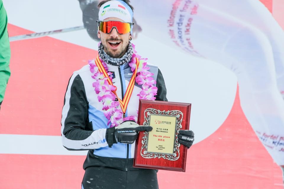 Эмануэле Беккис на церемонии награждения China Ski Tour