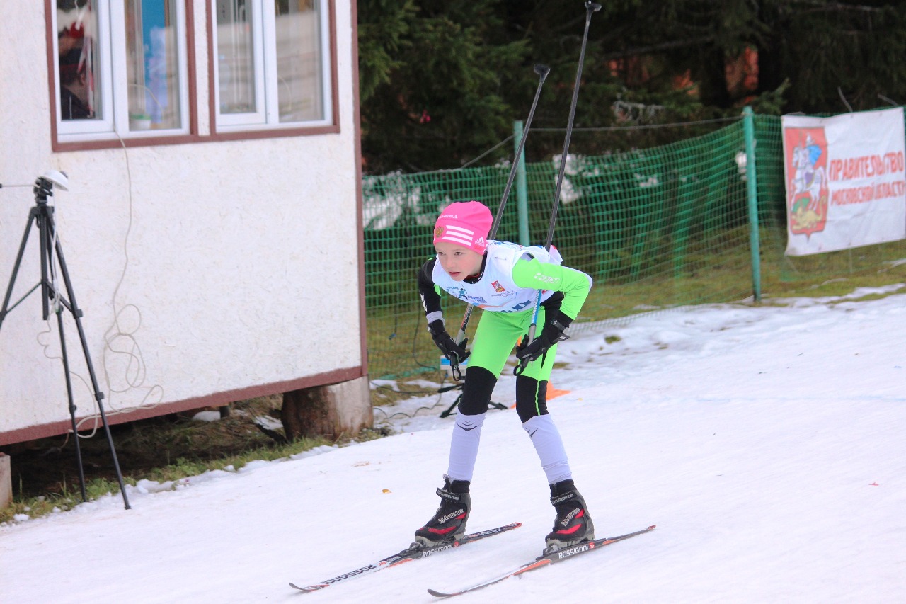 Посмотрите на эти целеустремленные глаза - она здорово поработала и добежала до финиша. Она боролась с собой и дистанцией. Это главное!