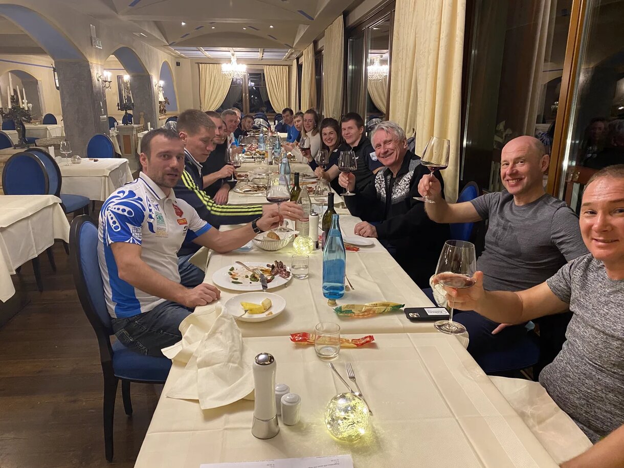 Общий ужин команды "Русская Зима" после "Марчалонги"