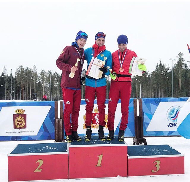 В. Иванов, Э. Яхин, С. Мастиев