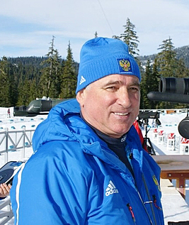 Тренер Леонид Гурьев