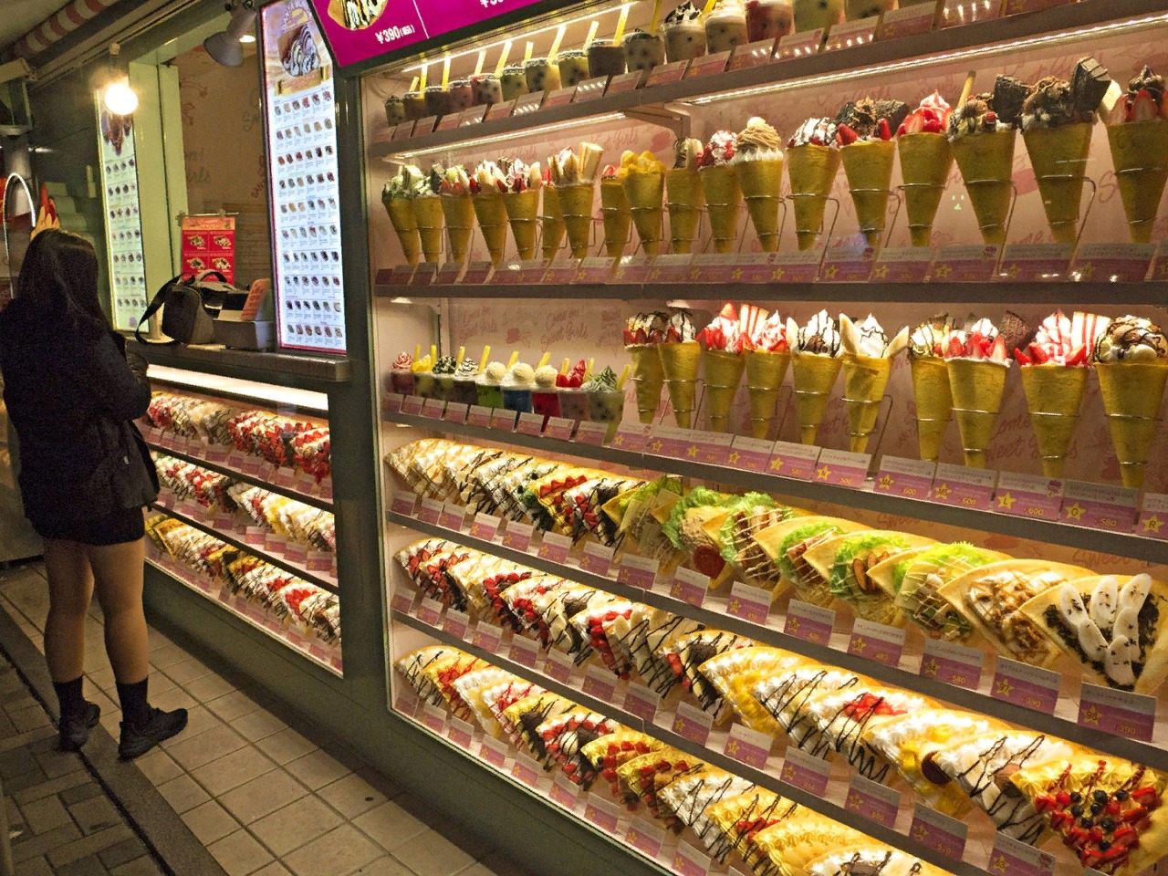 Мороженое, между прочим, вкусное!