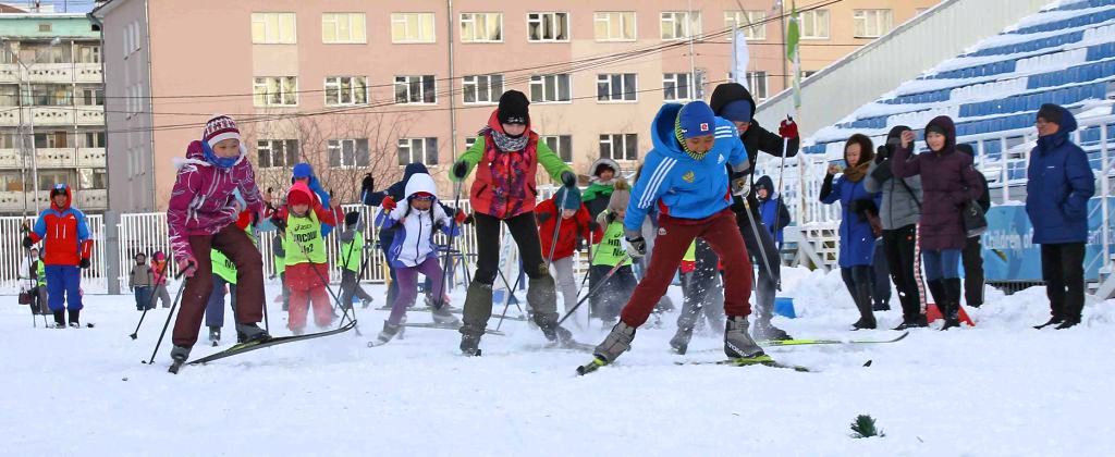 Массовые детские забеги стали украшением праздника.