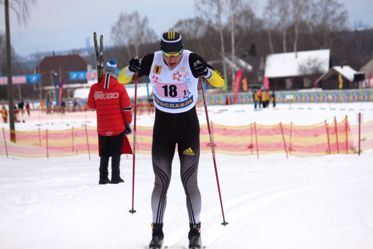 Сергей Николаев из второй команды Московской области блестяще прошел первый круг 2,5 км и обеспечил себе комфортный отрыв для работы на втором кругу дистанции.