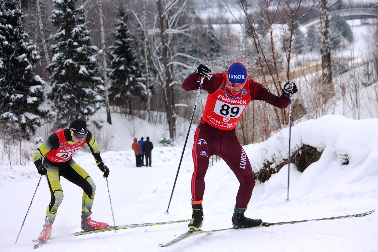 Дмитрий Ростовцев летит к победе.