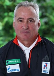 Тренер Леонид Гурьев