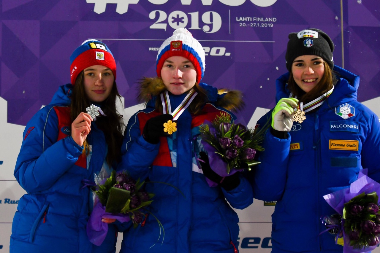 Л. Яковлева, А. Шпынева, Л. Малзинер