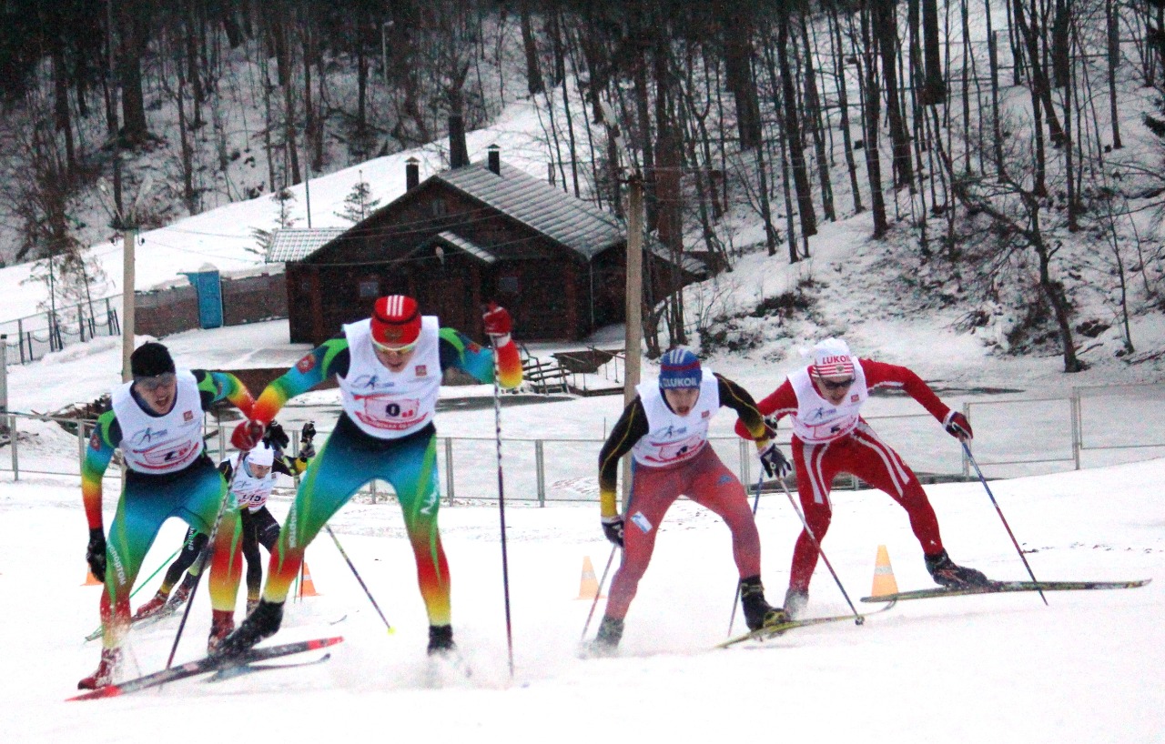 Заруба на конце предфинишного подъема.