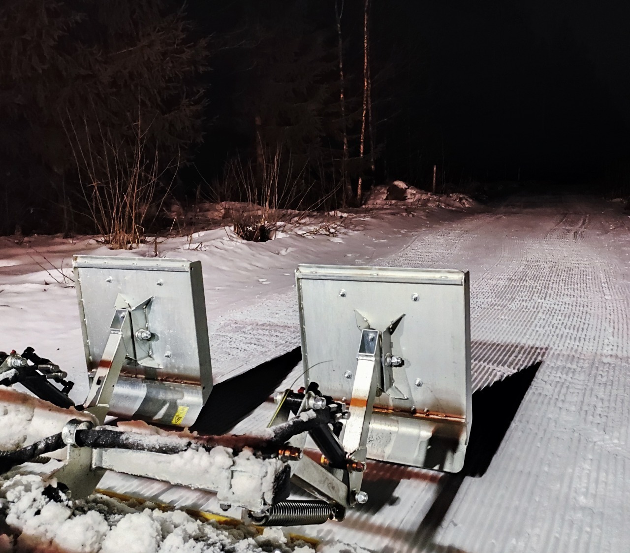 Ночная подготовка лыжной трассы в ГАБО новым ратраком «SNOW RABBIT 3". Январь 2025 г.