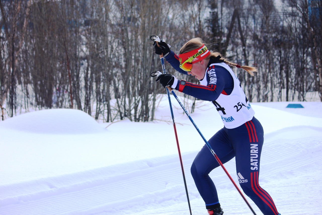 Екатерина Руднева сражается с подъемом.