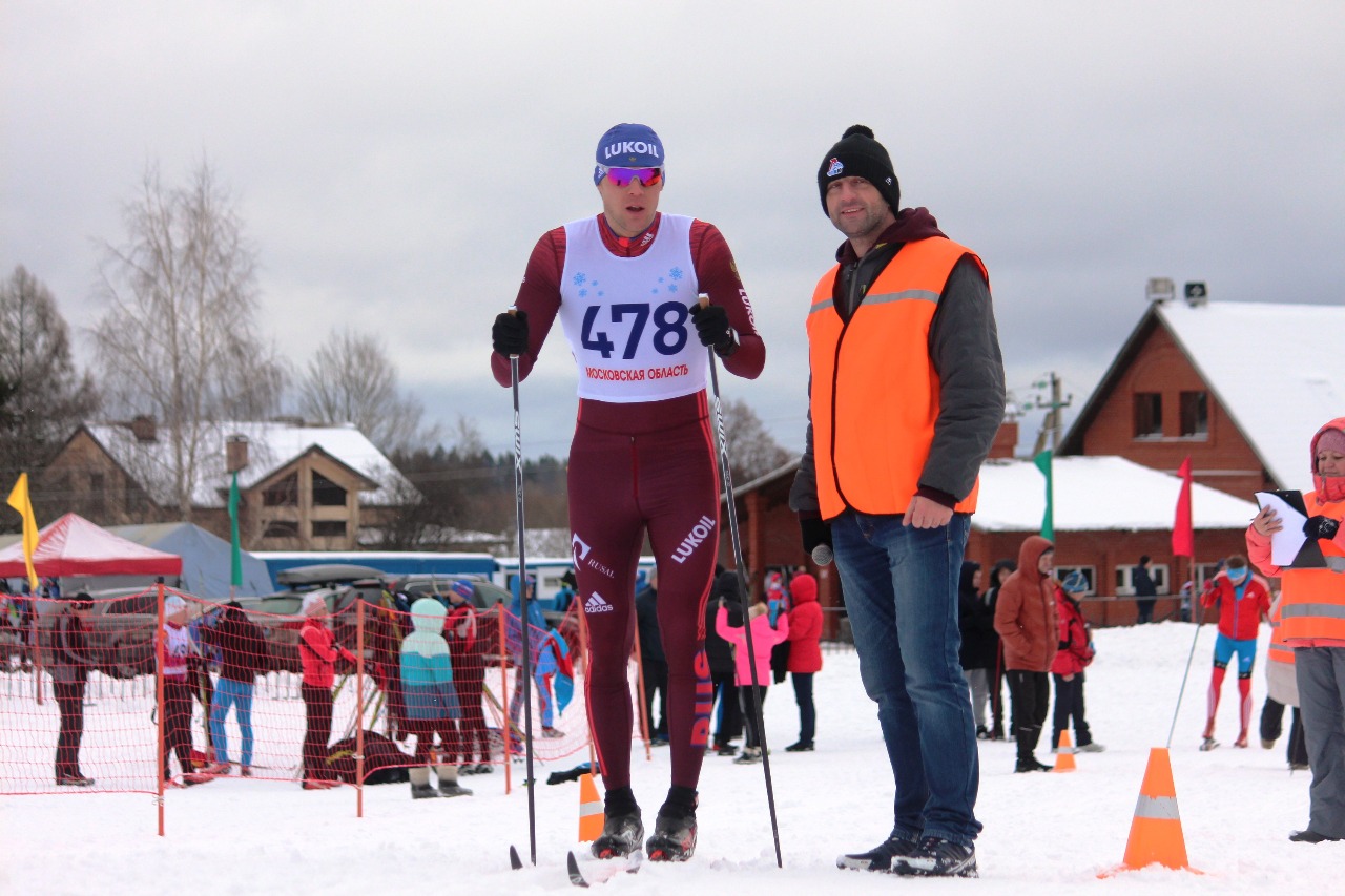На старте Александр Панжинский (Москва, СМШОР - 81 (Бабушкинская).