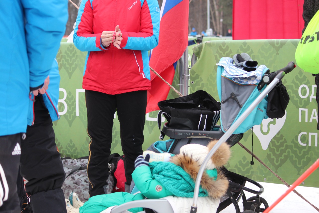 Были в зоне старта и совсем крохотные болельщики.