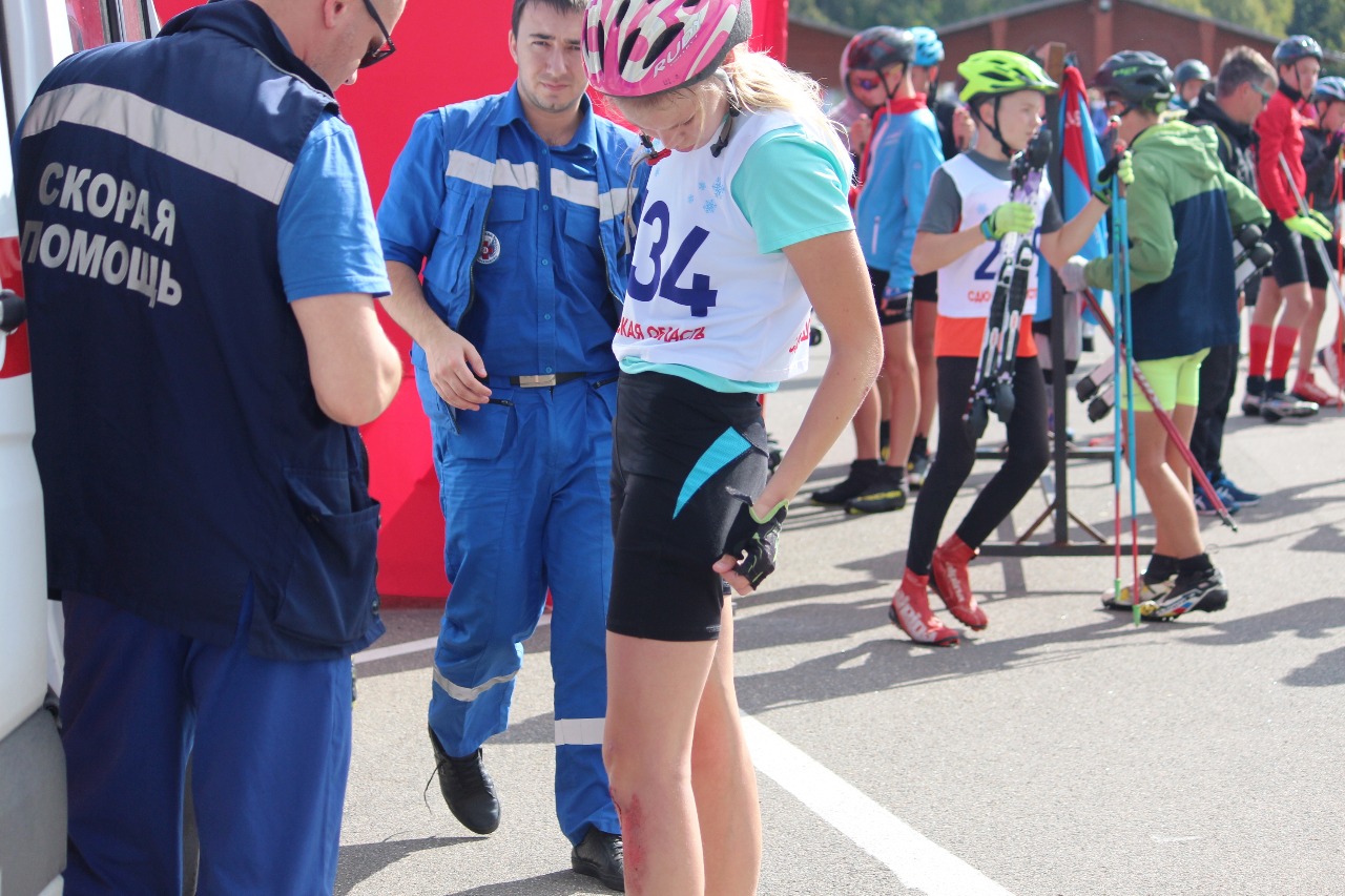 За помощью к медикам после падения на трассе обратилась истинская спортсменка Мария Рычагова.