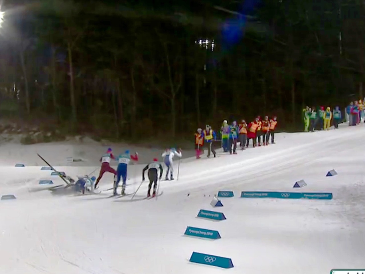 Момент начала злосчастного завала, после которого у Алексея Виценко отстегнулось крепление на лыже.