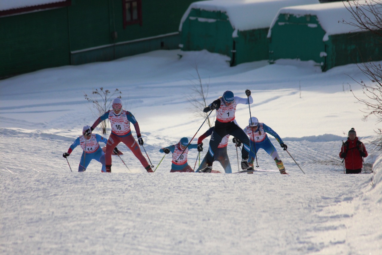 В очном поединке встретились Дарья Строжилова и Наталья Ильина.