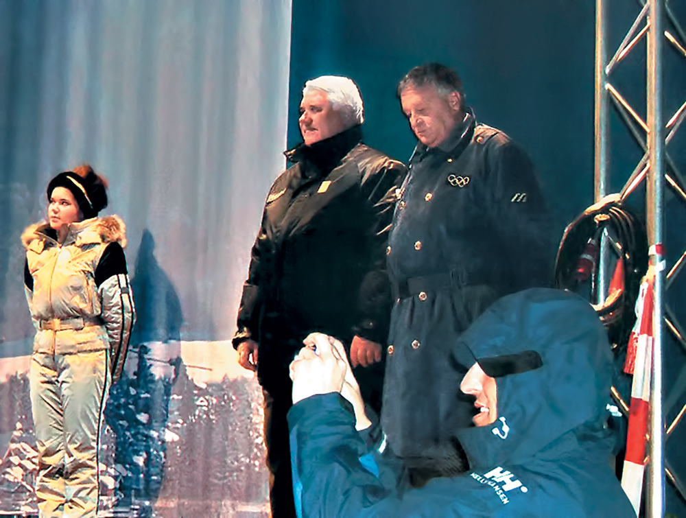 Вице-президент FIS Анатолий Акентьев (слева) и президент FIS Ж.-Ф. Каспер.