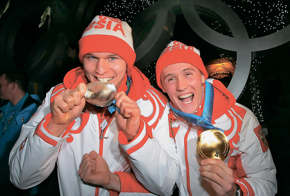 Вот они — первое «золото» и первое «серебро» российской лыжной сборной на Олимпиаде в Ванкувере.