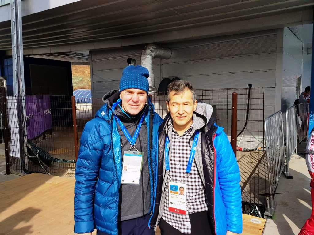 KV+ 15. Тауф Хамитов (справа) с олимпийским чемпионом, многократным чемпионом мира и обладателем Кубка мира по лыжным гонкам Владимиром Смирновым.