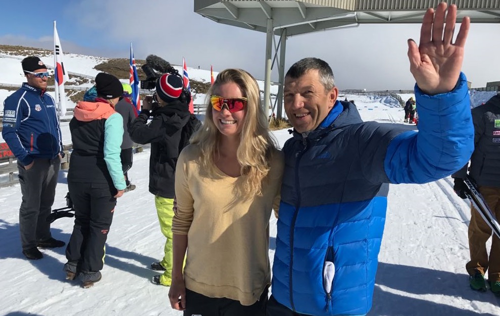 Сергей с американской лыжницей Джессикой Диггинс 
