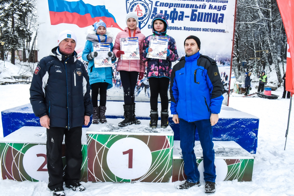 Фото 39. Вот и торжественное награждение новых юных чемпионов лыжного сезона 2018 – 2919 г. 