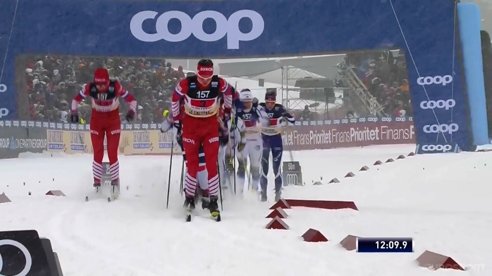 Eurosport Юлия Белорукова возглавила пелотон на первом этапе эстафеты.