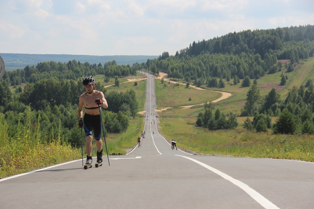 Лыжероллеры поворот