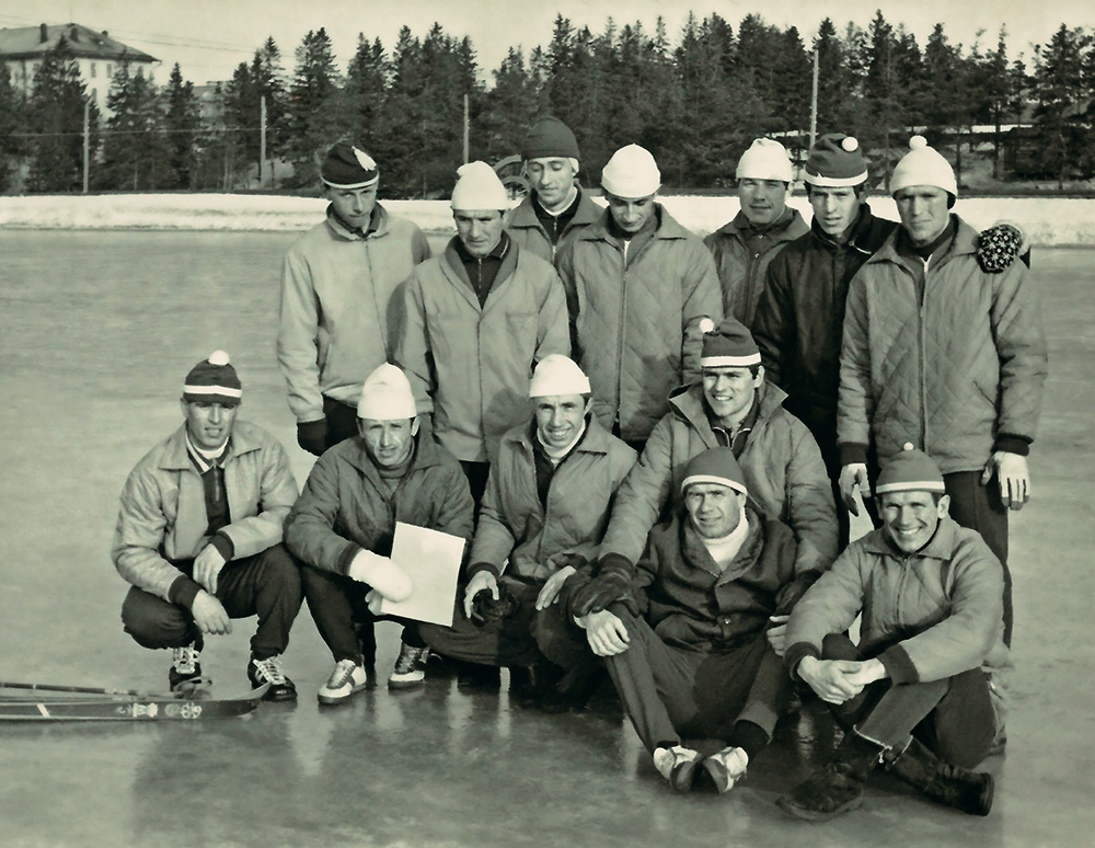 Сбор в Эстонии, Отепя, перед Олимпийскими играми 1968 года. В центре — олимпийский чемпион Владимир Гундарцев, ушедший из жизни в ноябре 2014 года. 