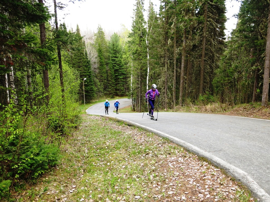 У тюменских биатлонисток с техникой классического хода – полный порядок!